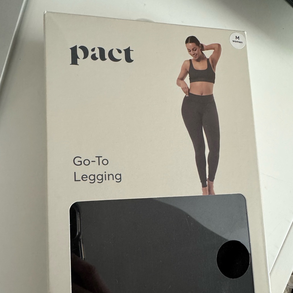 NWT NIB Pact Go-To Black Leggings - Organic Fair Trade Certified Cotton
